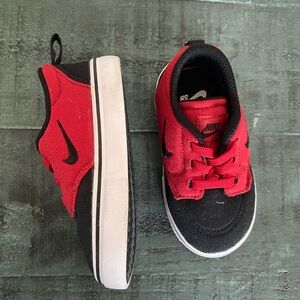 Nike Toddler Two-Tone Red and Black Canvas Sneakers